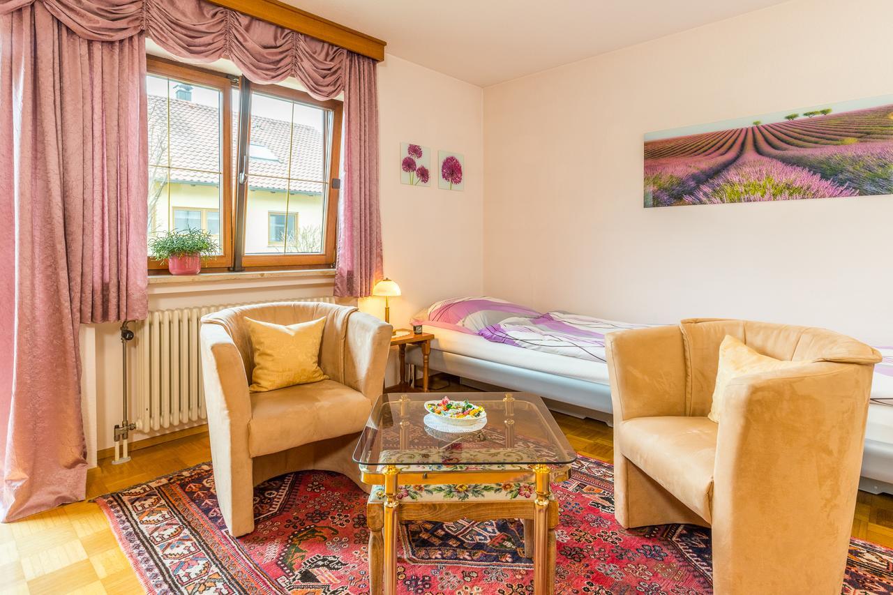 Privatzimmer Ulbricht/Foehr Friedrichshafen Eksteriør billede